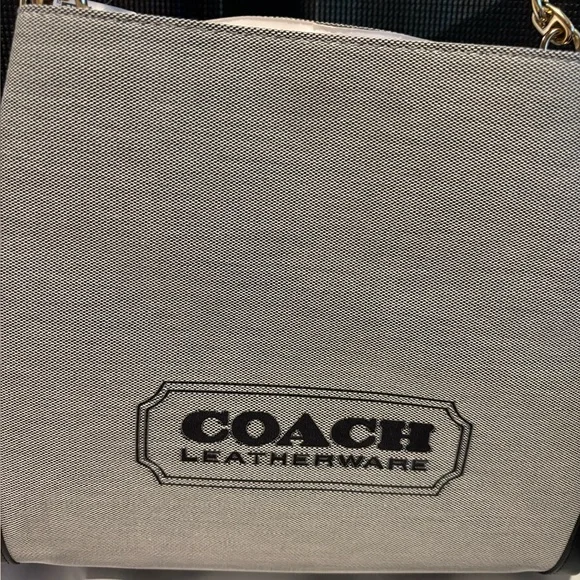 Coach Dalton Bag 31 with Coach Badge - Picture 2 of 15
